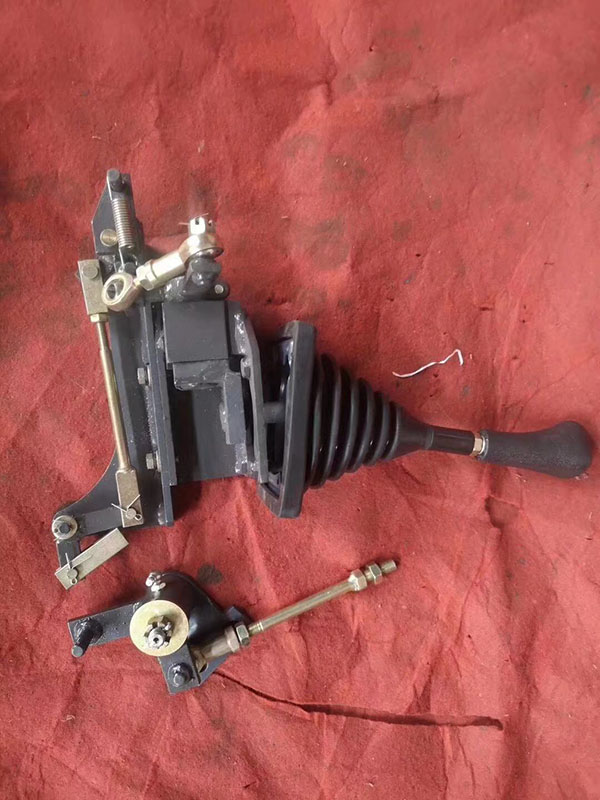 松土操纵杆总成