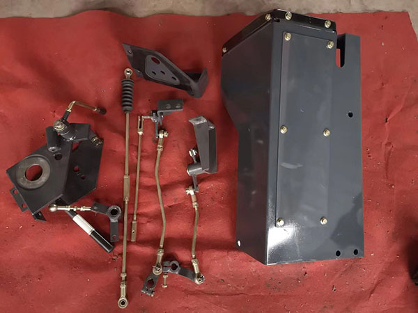 变速操纵杆联动机构操纵箱