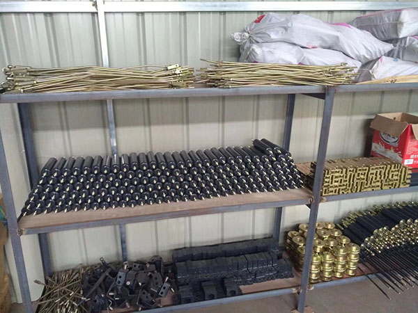 弹簧箱操纵散件