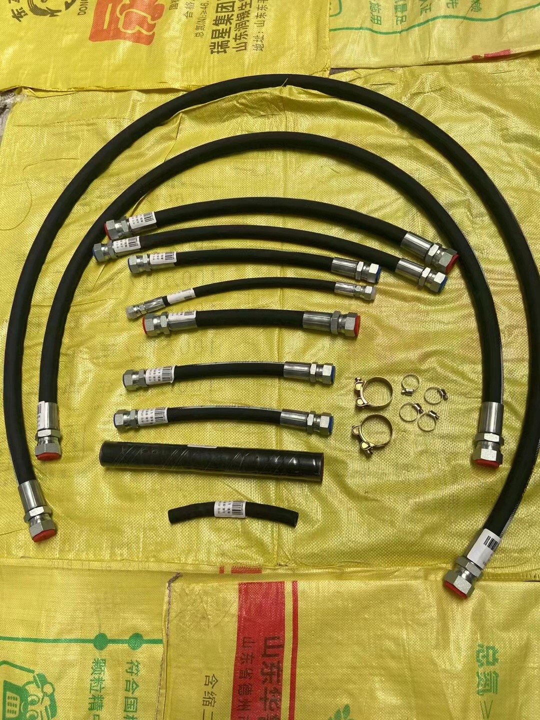 山推挖掘机配件