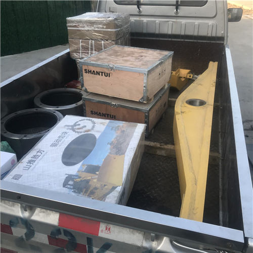 山推挖掘机配件