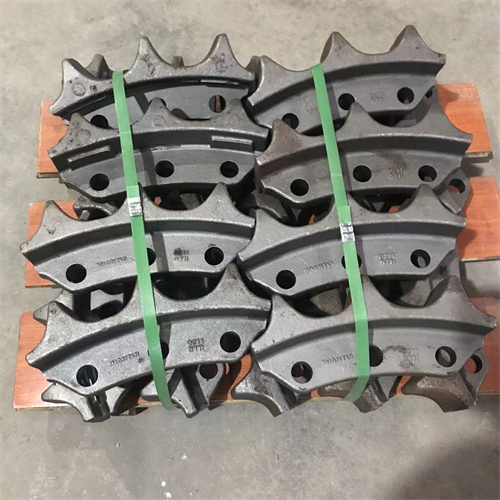 山推推土机配件